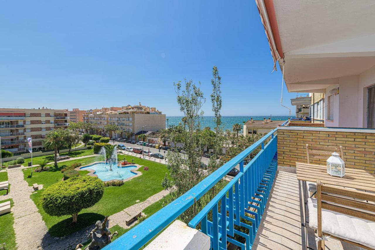 Wintowinrentals Vista Al Mar En Pleno Centro Rincón de la Victoria Exterior foto
